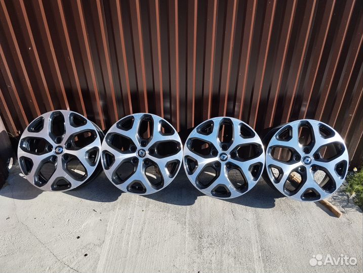 Литые диски r17 5*114, 3