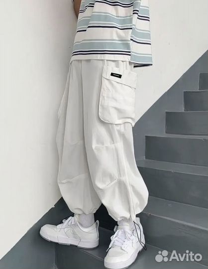 Брюки джоггеры широкие спортивные с завязками