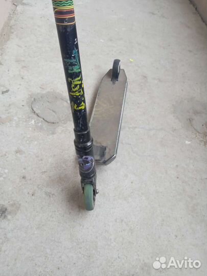 Трюковой самокат