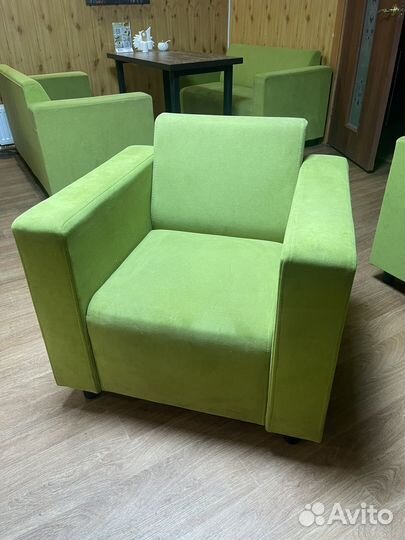Диван кресло стол стул мебель кафе ресторан