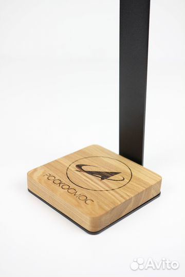 Персональная подставка для наушников с гравировкой