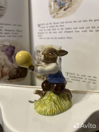 Фарфоровая статуэтка Bunnykins royal Doulton