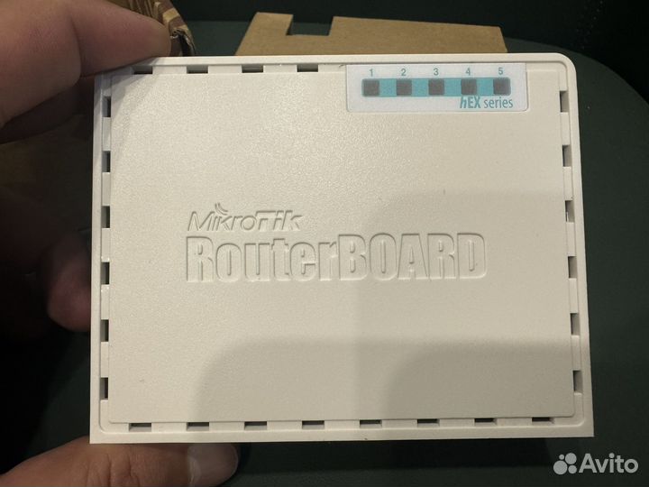 Маршрутизатор MikroTik hEX lite RB750r2