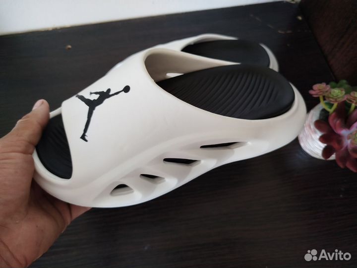 Сланцы шлепанцы Nike Air Jordan