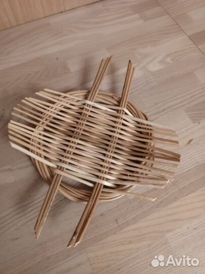 Тарелка из натуральной лозы