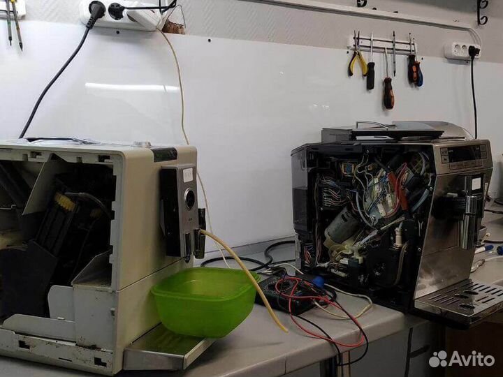 Ремонт духовых шкафов кофемашин варочных панелей