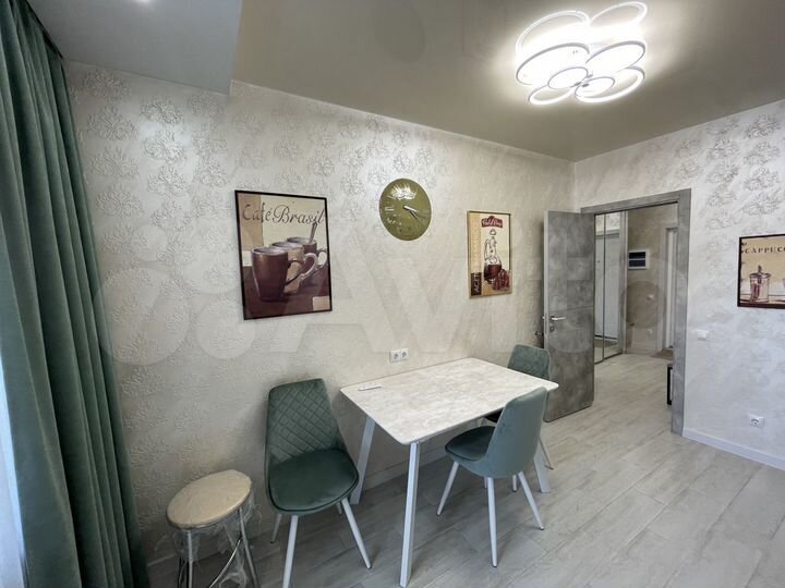 1-к. квартира, 43 м², 3/19 эт.