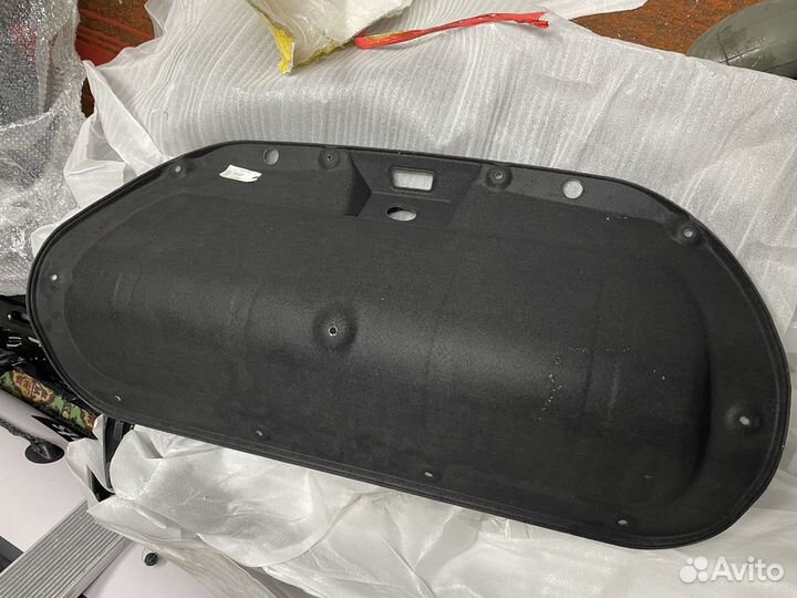 Обшивка крышки багажника kaiyi E5