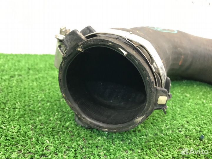 Патрубок интеркулера Audi A4 B8 cdnc 2011