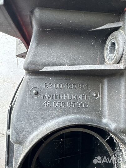 Корпус воздушного фильтра Renault Megane