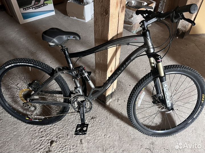 Велосипед jamis