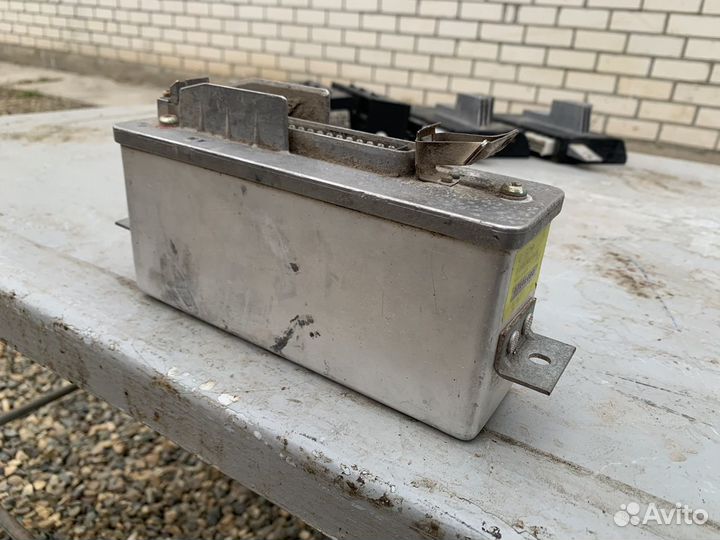 Блок управления ABS BMW E34