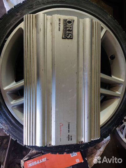 Автомобильный усилитель