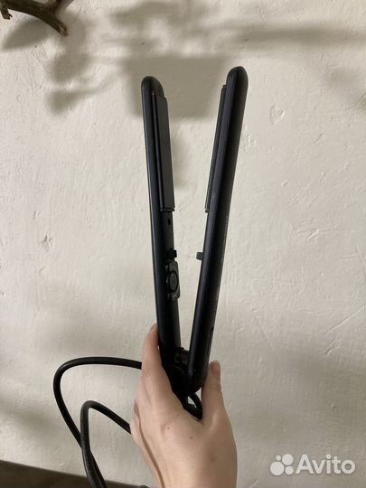 Выпрямитель для волос rowenta