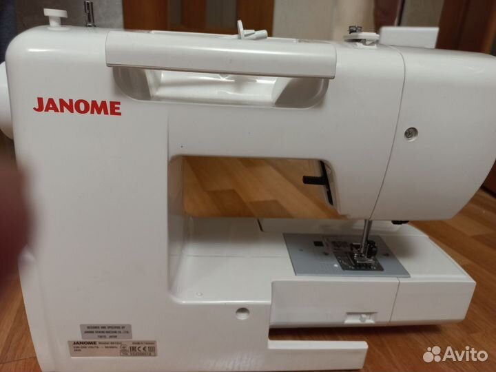 Швейная машина Janome новая