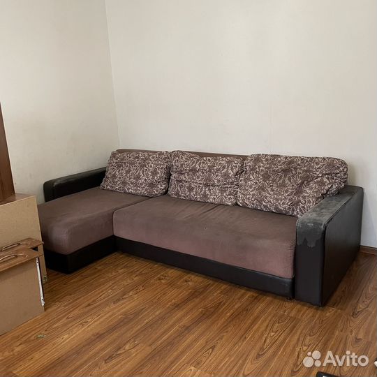 Угловой диван бу