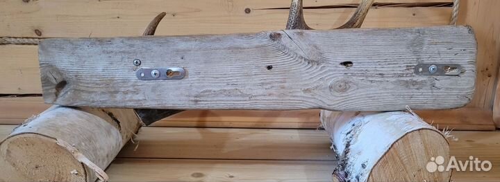 Вешалка настенная