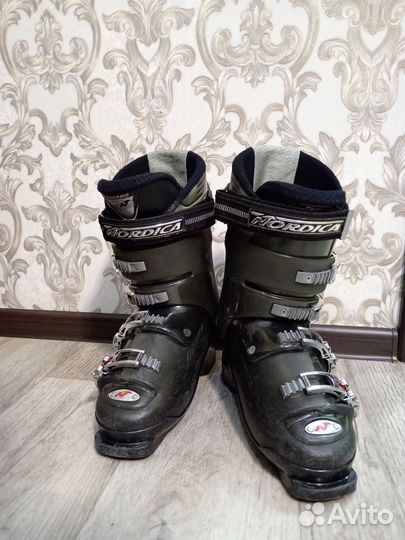 Горнолыжные ботинки Nordica