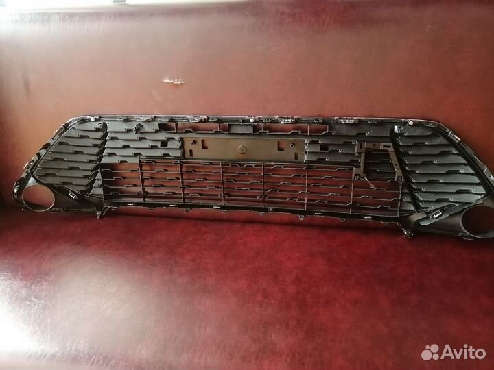 Решетка радиатора передняя Toyota Camry V50