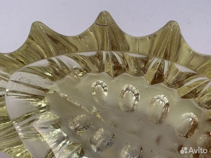 Пепельница лодочка жёлтое цветное стекло СССР гхз