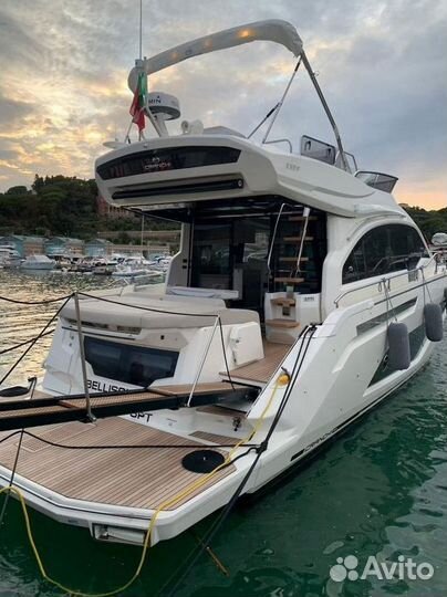 Яхта Моторная Cranchi E52F