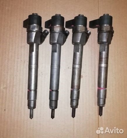 Форсунки 0445110199 0445110200 mercedes CLK270