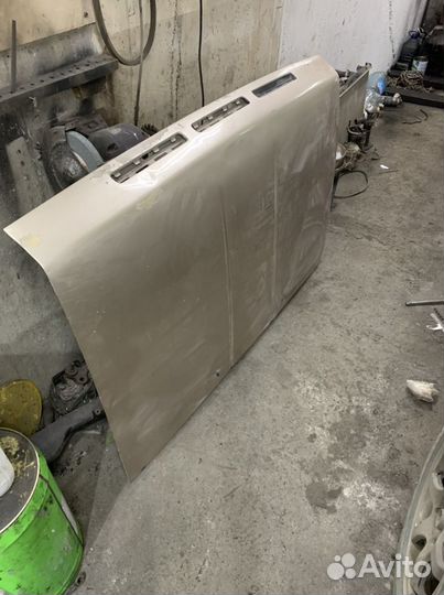 Капот на nissan terrano d21