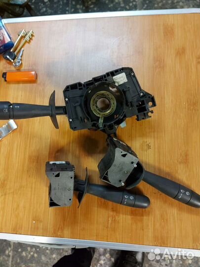 Рено логан, Симбол подрулевой переключатель