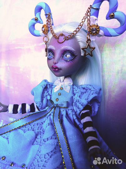 Ooak на базе monster high Мауседес