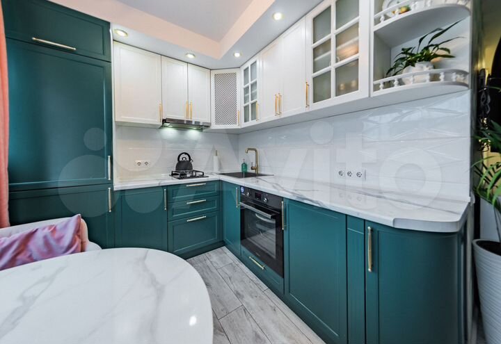 2-к. квартира, 55 м², 5/5 эт.