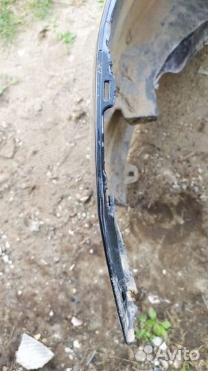 Бампер передний Toyota Auris Тойота Аурис