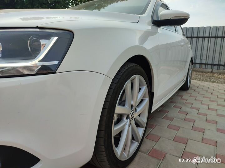 Volkswagen Jetta, 2012