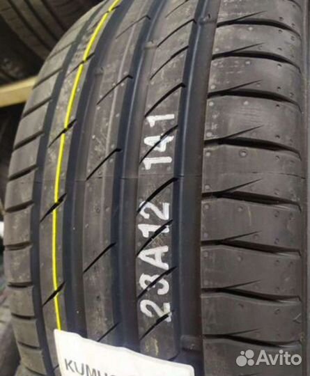 Kumho Ecsta PS71 255/55 R18