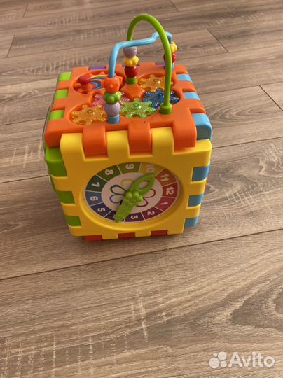 Развивающий куб сортер