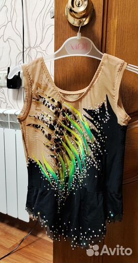 Б/у купальник для гимнастики