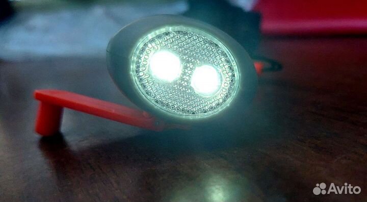 Брелки-фонарики светодиодные. 4 шт