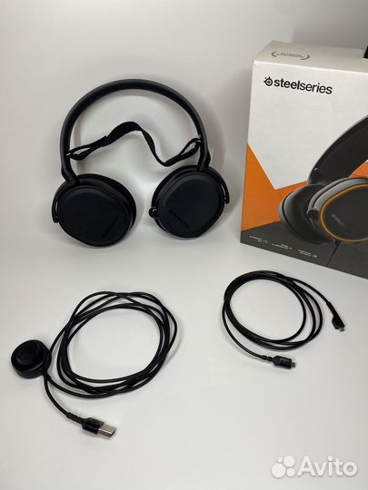 Наушники Steelseries Arctis 5