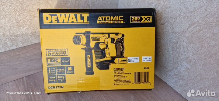Аккумуляторный перфоратор DeWalt DCH172
