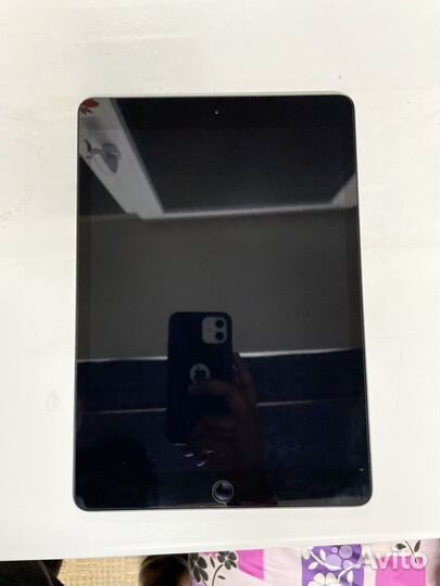 Apple iPad (7th Generation) 32GB (WiFi)