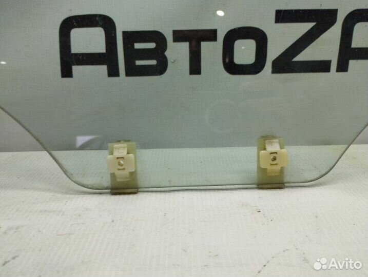 Стекло двери заднее левое Hyundai Solaris седан