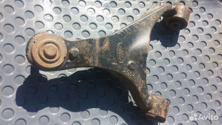 Range Rover Sport L320 рычаг передний правый верхн