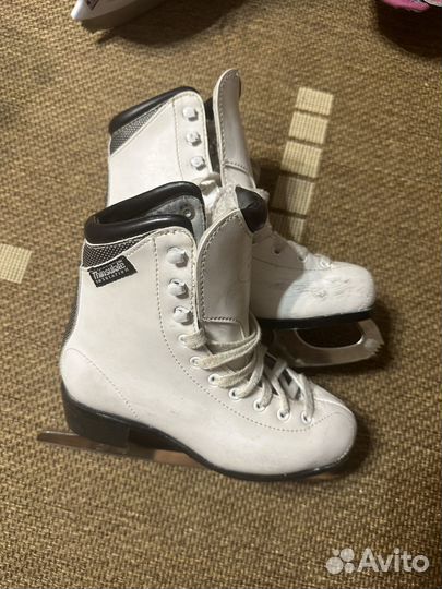 Коньки фигурные рещмер 33