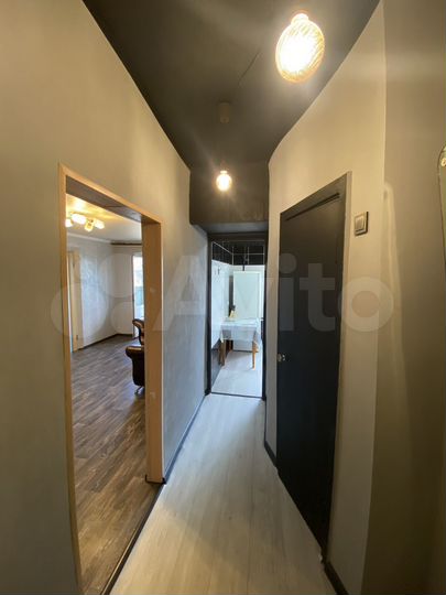 2-к. квартира, 42 м², 5/5 эт.