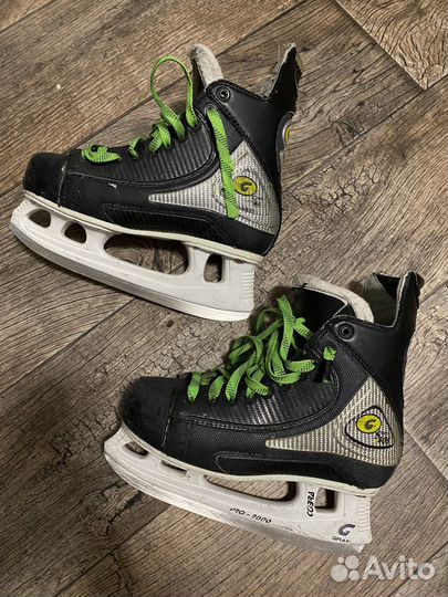 Коньки хоккейные детские