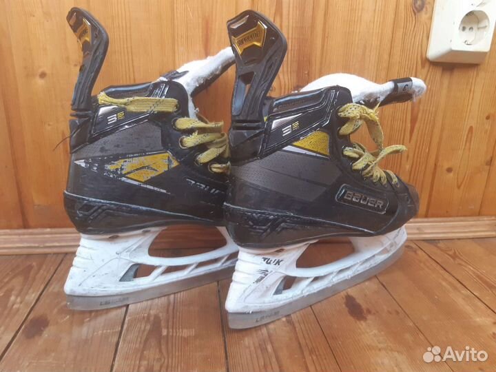 Коньки хоккейные юниорские bauer supreme 3S PRO