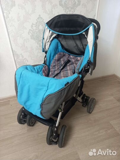 Прогулочная коляска
