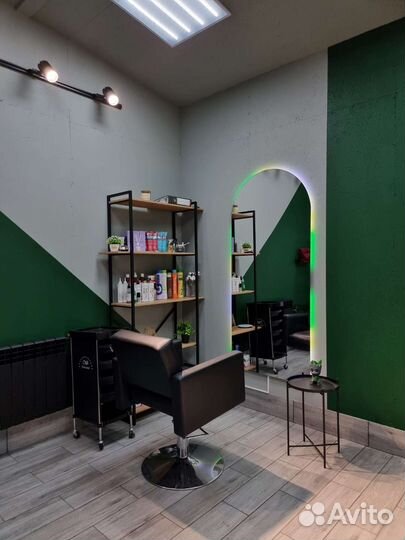 Парикмахерское кресло в аренду