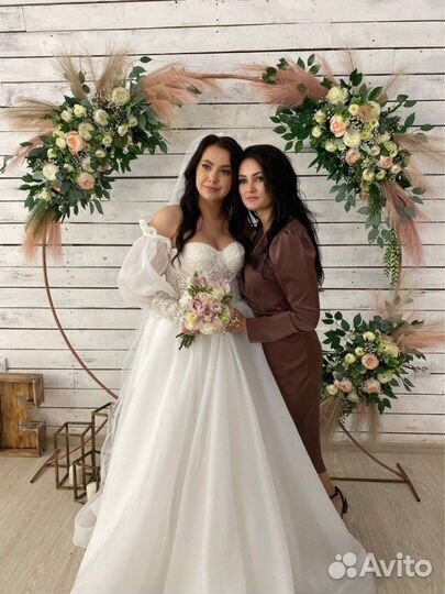 Свадебный декор в аренду. Свадебная арка