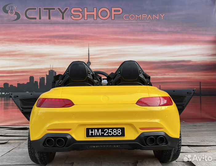 Двухместная машинка детская