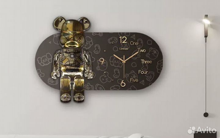 Часы настенные Bearbrick